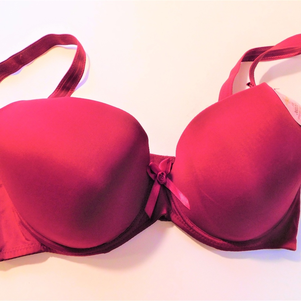 NWT 🆕 Angelina's 36DDD